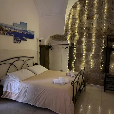 Il Tufo Di Parthenope Daire